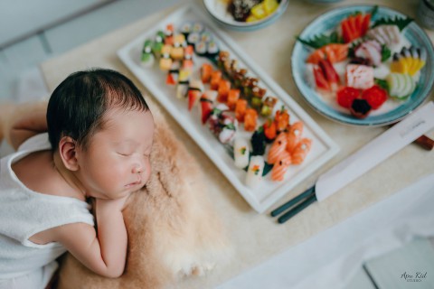 ẢNH NEWBORN ĐẸP - KOI 8 NGÀY TUỔI